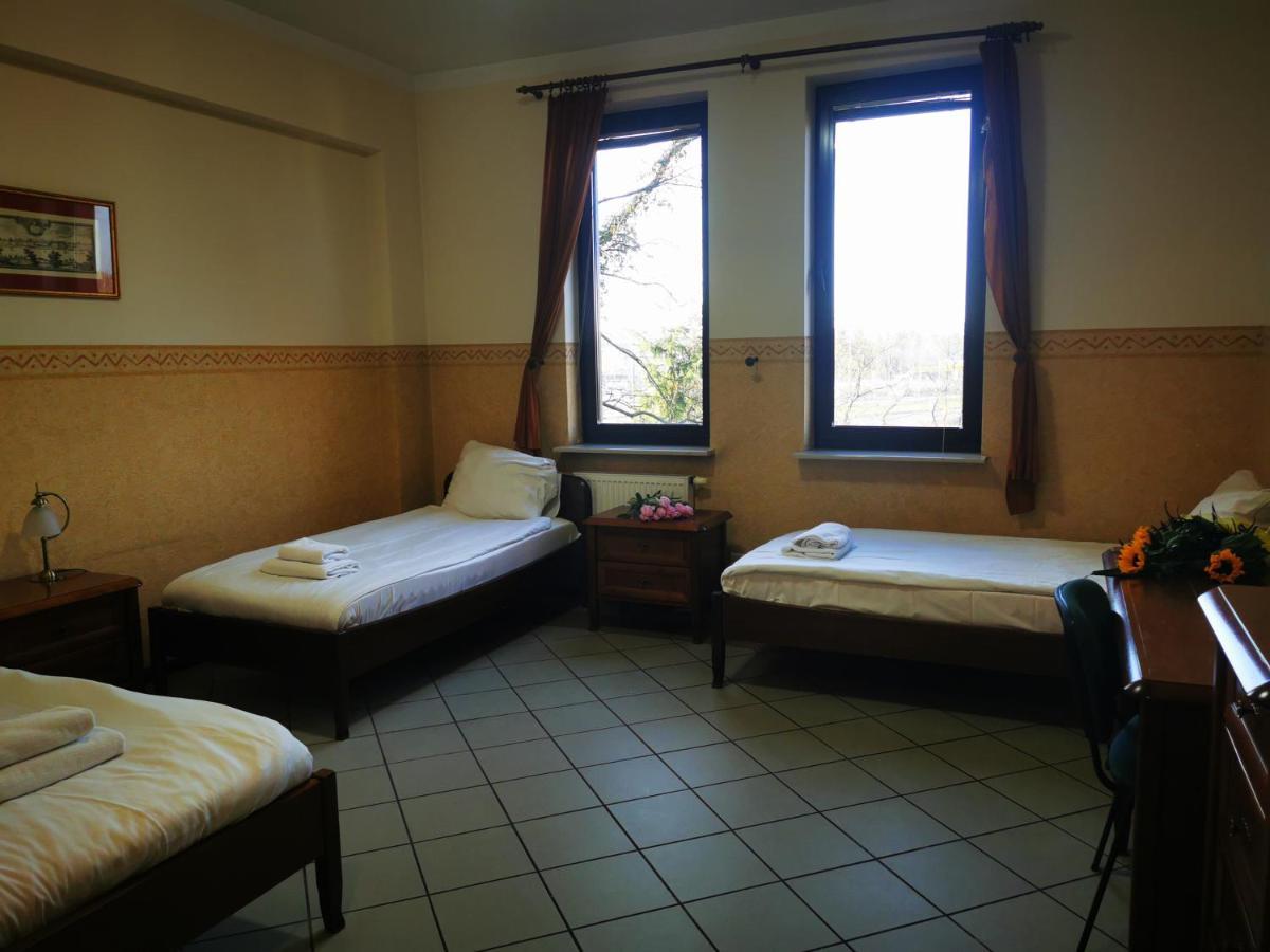 Fort Hotel Warszawa Eksteriør bilde