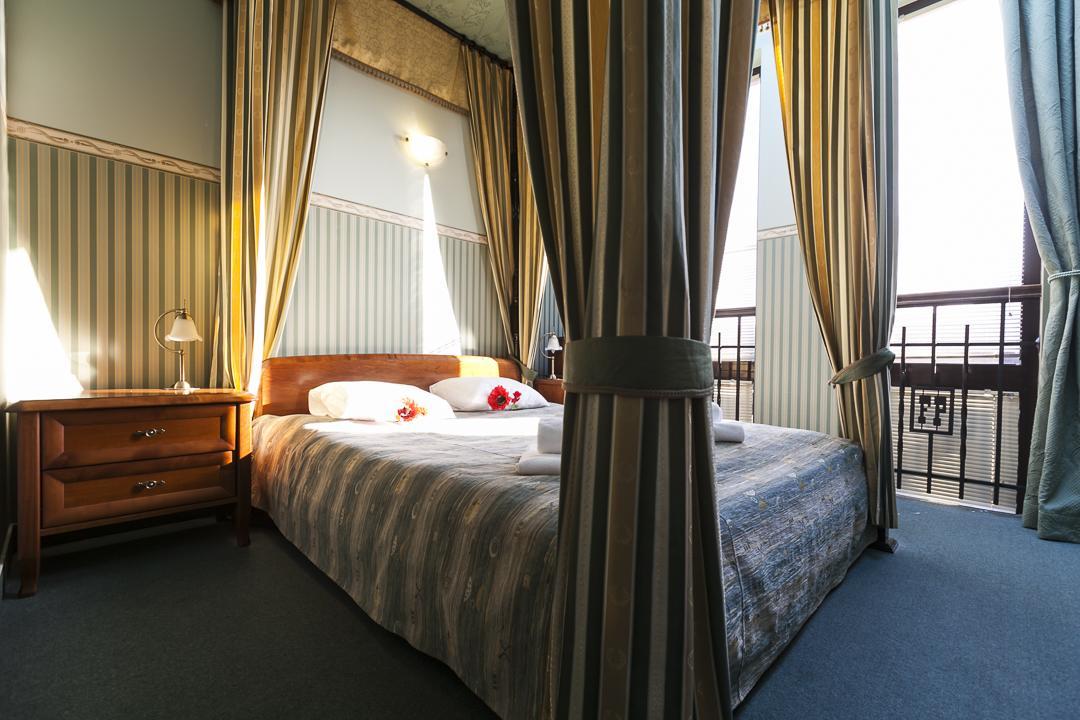 Fort Hotel Warszawa Eksteriør bilde